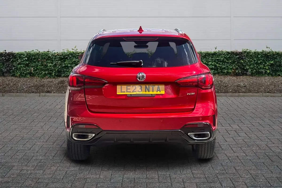Used MG HS Trophy 162 HP (119 kW) 2023 Red SUV