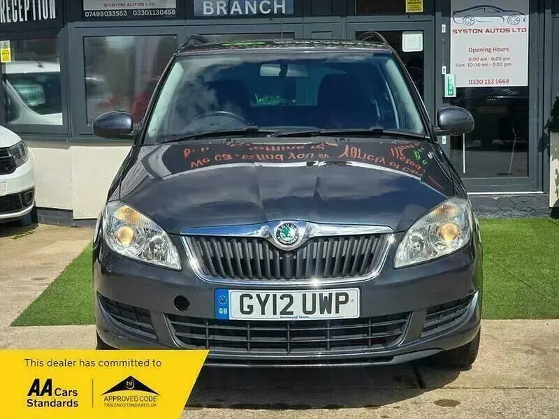 Used Skoda Fabia SE 105 HP (77 kW) 2012 Grey Estate
