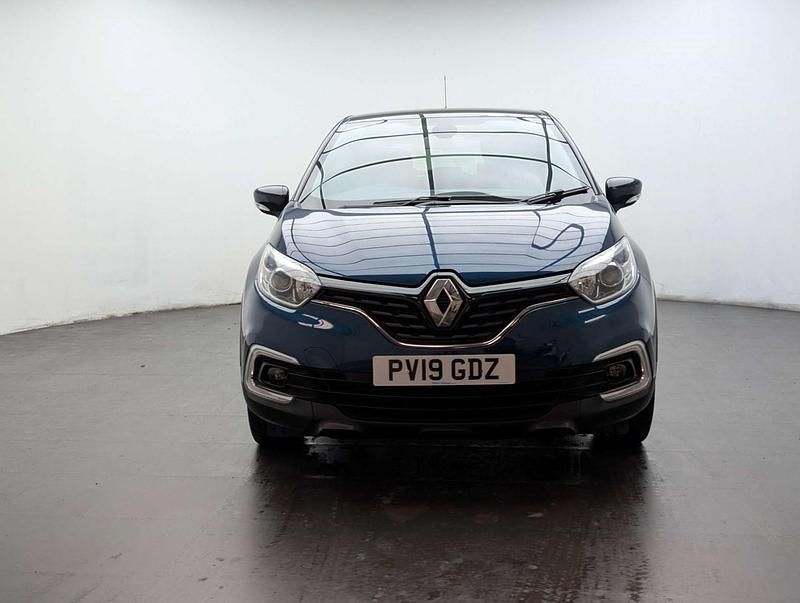 Usado Renault Captur Iconic 115 HP (84 kW) 2019 Azul SUV