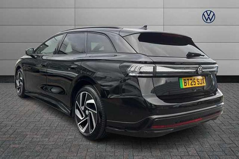 Used VW ID.7 Pro 210 kW (286 HP) 2025 Black Hatchback