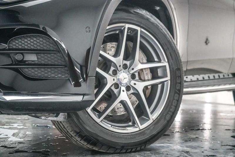 Used Mercedes GLC220 AMG Line Premium 170 HP (125 kW) 2017 Black Coupe