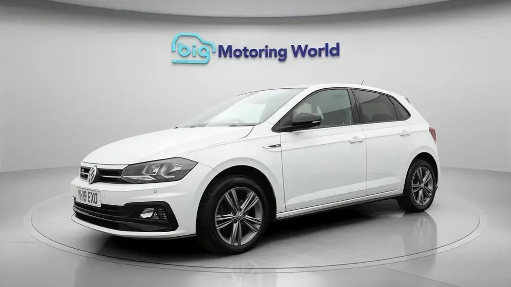 Gebraucht VW Polo R-line 115 PS (84 kW) 2019 Weiß Kleinwagen
