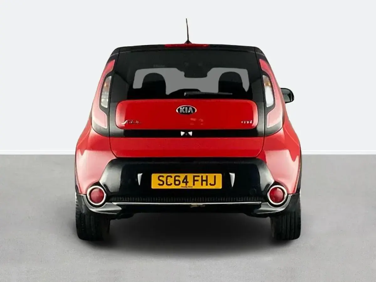 Used Kia Soul 126 HP (92 kW) 2014 Red SUV
