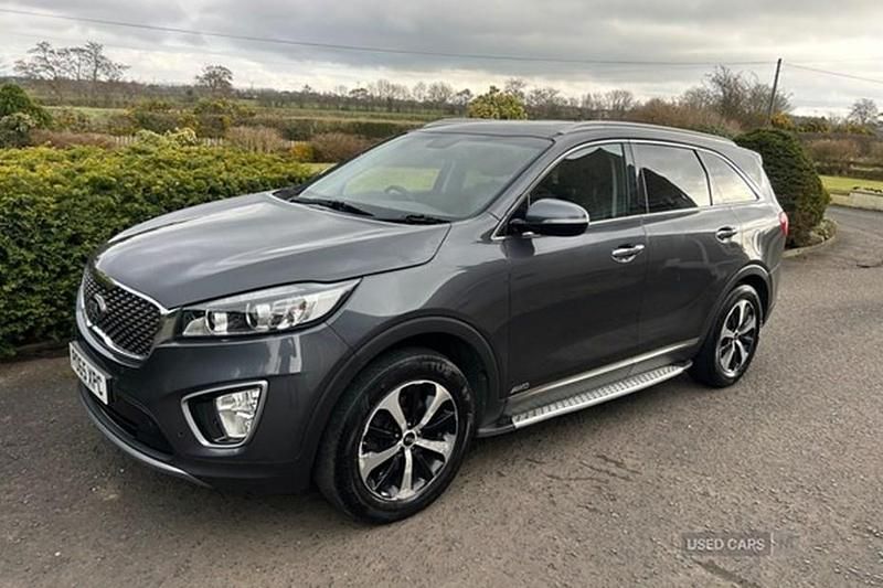 Used Kia Sorento 200 HP (147 kW) 2015 Grey SUV