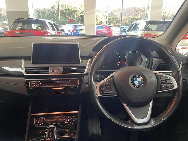 Used BMW 218 Luxury Line 140 HP (102 kW) 2018 Beige MPV