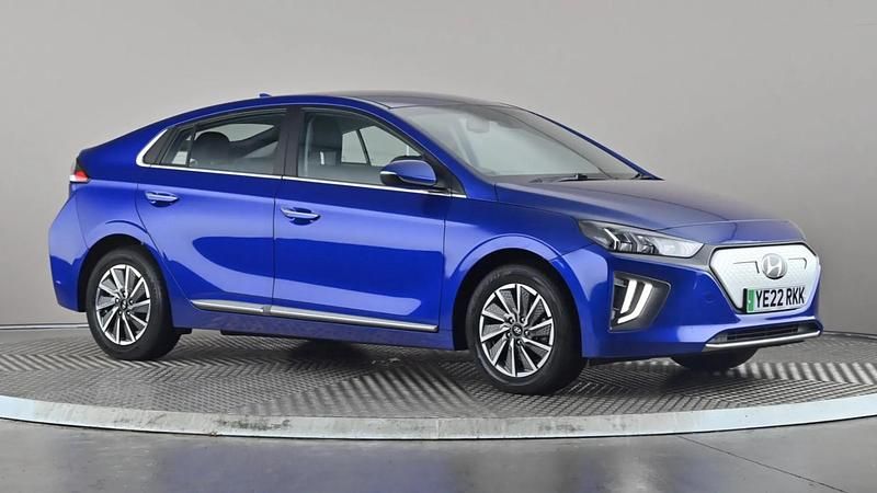 Blue Used 2022 Hyundai Ioniq 6 Premium Sedan | £13,698 (Expensive) - Image 1/4