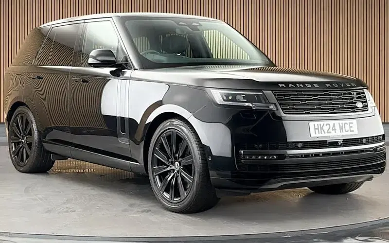 Used Land Rover Range Rover Autobiography 300 HP (220 kW) 2024 SUV