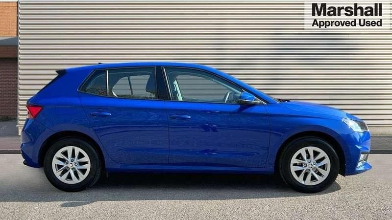 Used Skoda Fabia Comfort 80 HP (58 kW) 2023 Blue Hatchback