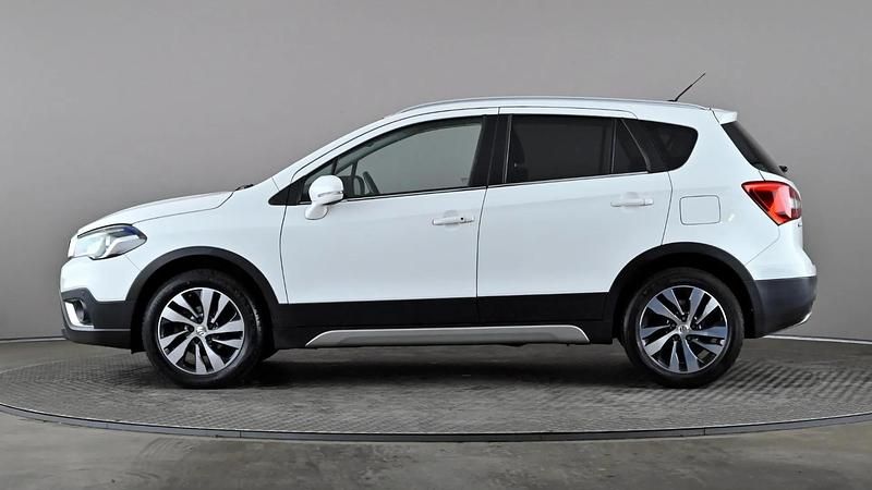 Used Suzuki SX4 SZ-T 111 HP (81 kW) 2016 White Hatchback