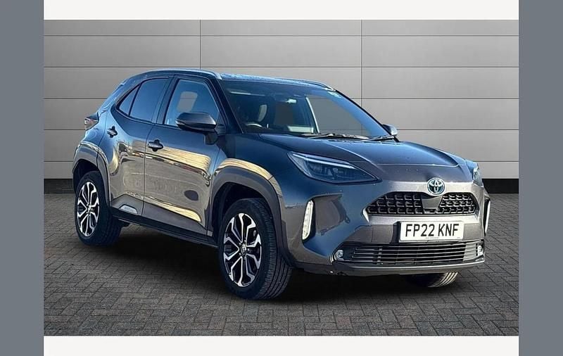 Grey Used 2022 Toyota Yaris Cross Design SUV | £19,495 (Fair price) - Image 1/3