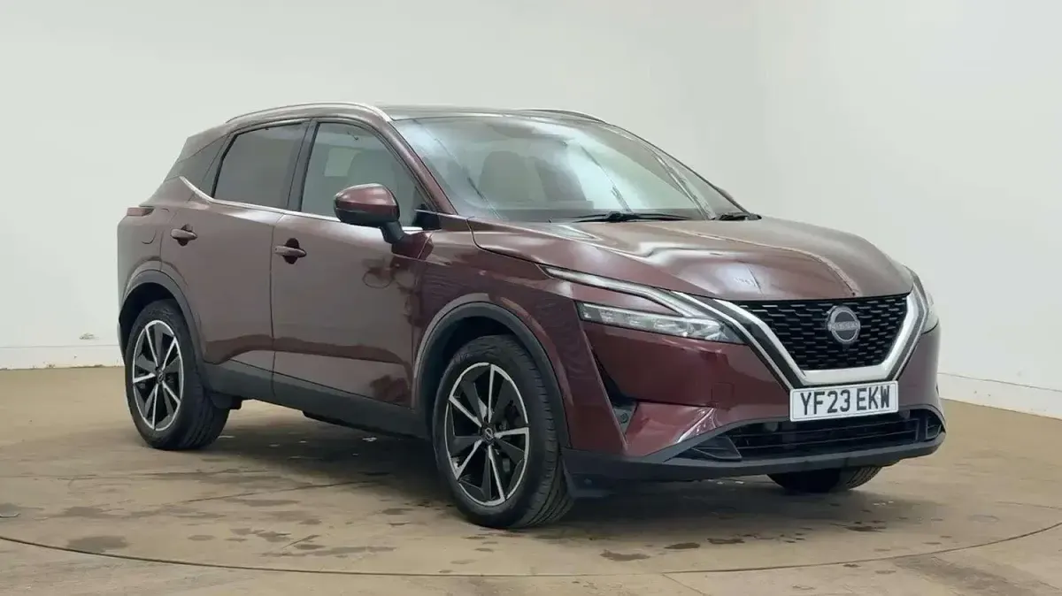 Used Nissan Qashqai Tekna 2023 Red SUV