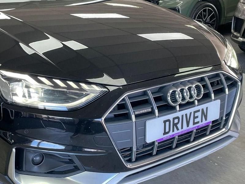 Used Audi A4 Allroad Sport 245 HP (180 kW) 2020 Black Estate