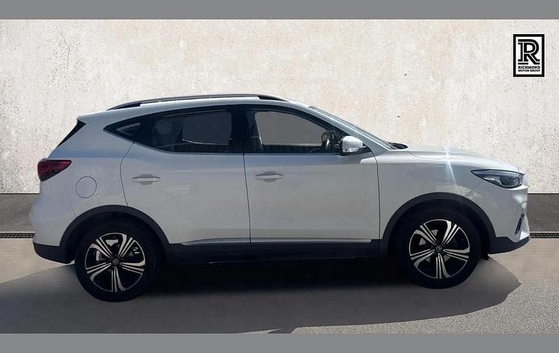 Usado MG ZS Excite 106 HP (77 kW) 2022 Branco SUV
