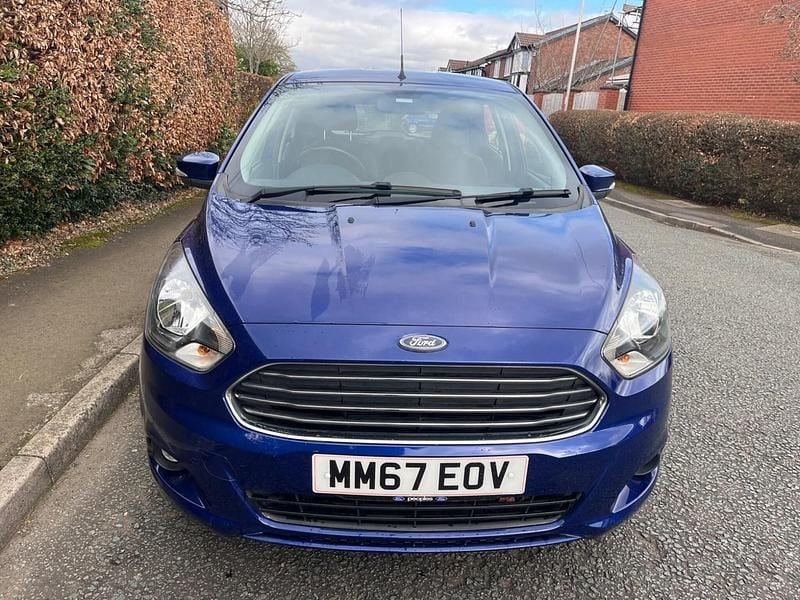 Used Ford Ka Plus Zetec 70 HP (51 kW) 2017 Blue Hatchback