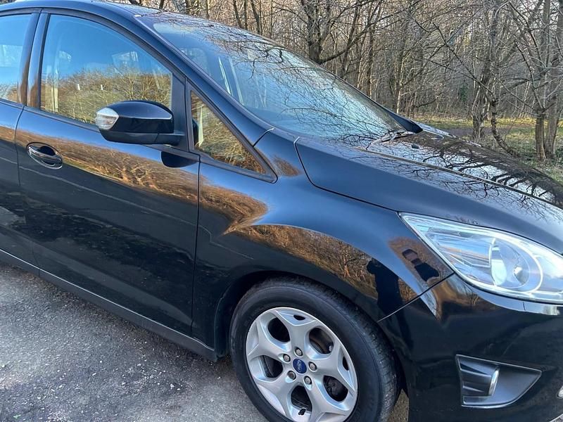 Used Ford C-MAX Zetec 115 HP (84 kW) 2012 Black MPV