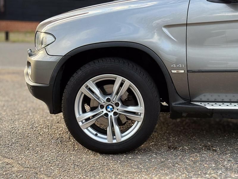 Used BMW X5 Sport Line 320 HP (235 kW) 2005 Grey SUV