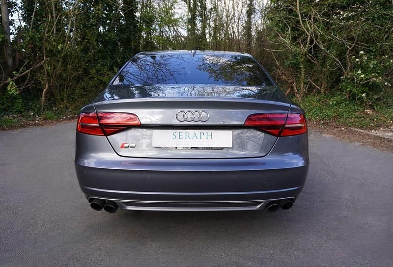 Used Audi S8 Comfort 520 HP (382 kW) 2016 Grey Sedan