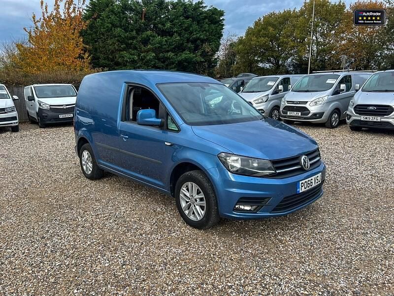 Used VW Caddy Highline 122 HP (89 kW) 2016 Blue MPV