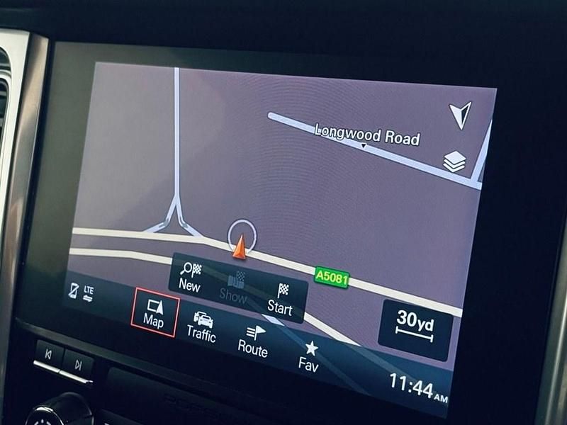 Used Porsche Macan 360 HP (264 kW) 2018 Black SUV