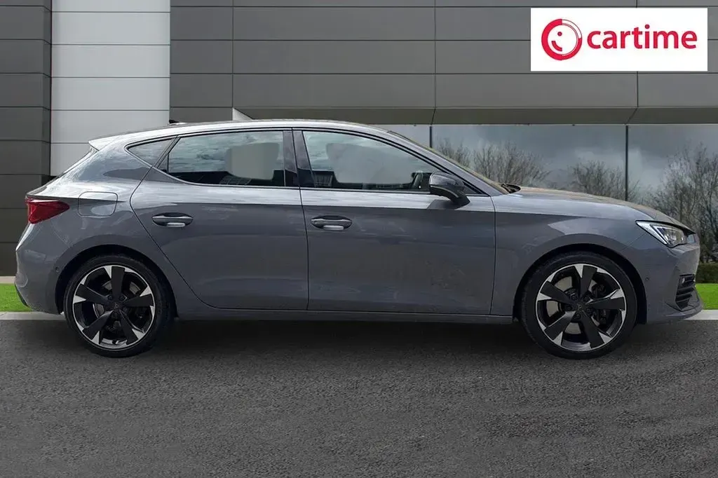 Used Cupra Leon VZ1 245 HP (180 kW) 2022 Grey Hatchback
