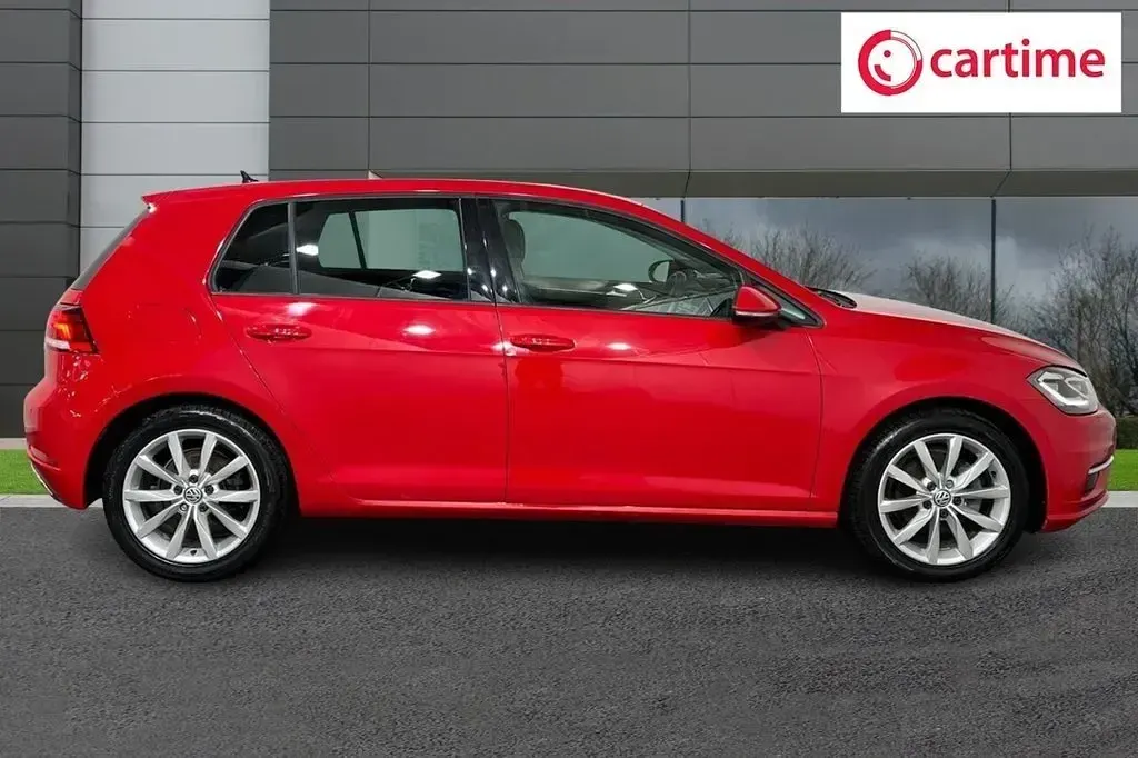 Used VW Golf VII GT 150 HP (110 kW) 2019 Red Hatchback