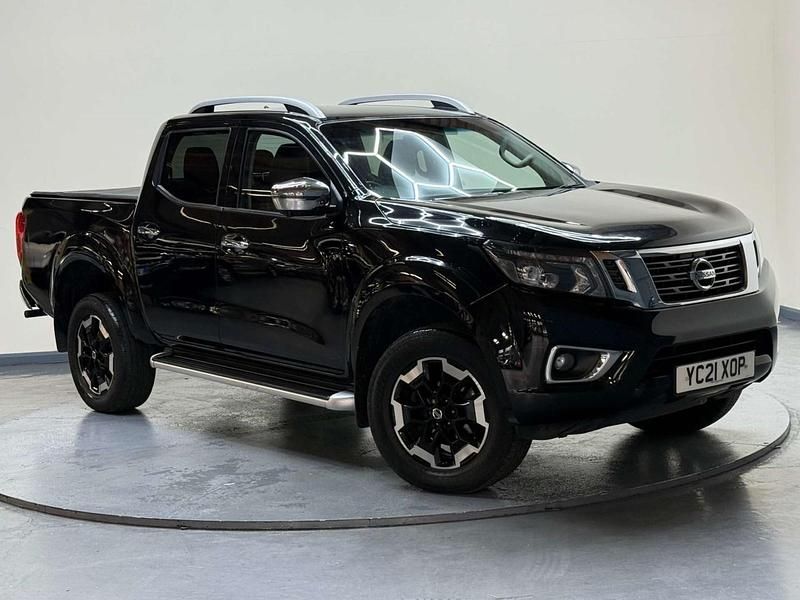 Black Used 2021 Nissan Navara Tekna Pickup | £14,000 (Fair price) - Image 1/4