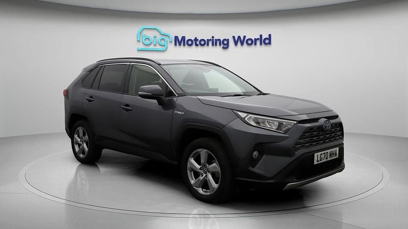 Used 2020 Toyota RAV4 Hybrid Design SUV | £25,500 (Good price) - Image 1/4
