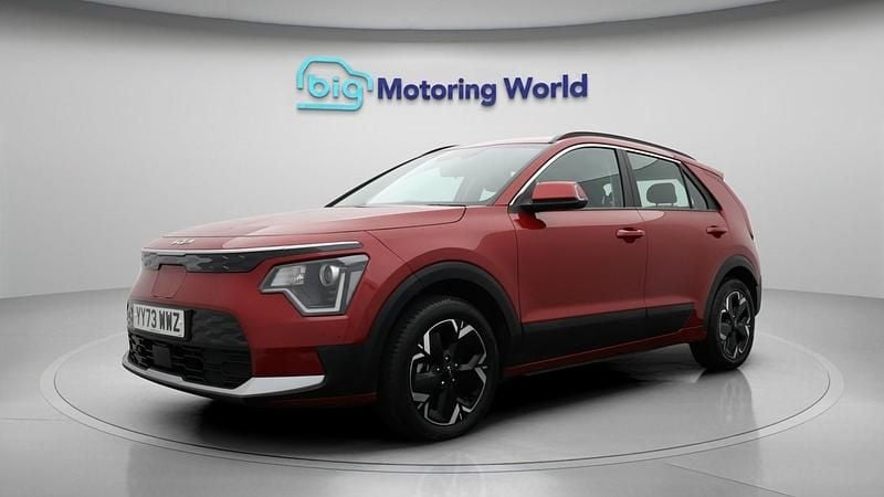 Used Kia e-Niro 147 kW (201 HP) 2024 Red SUV