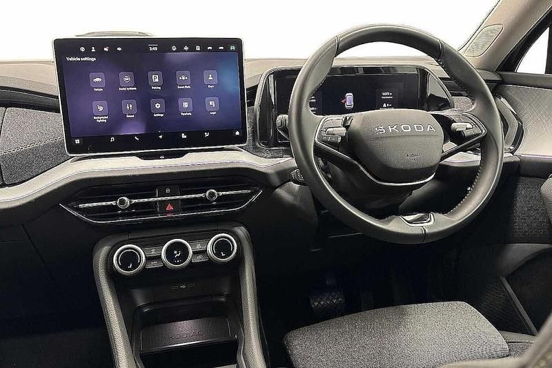 Used Skoda Kodiaq SE 110 HP (80 kW) 2025 Black magic pearl effect SUV