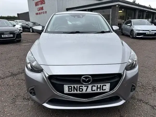 Used Mazda 2 88 HP (64 kW) 2017 Silver Hatchback