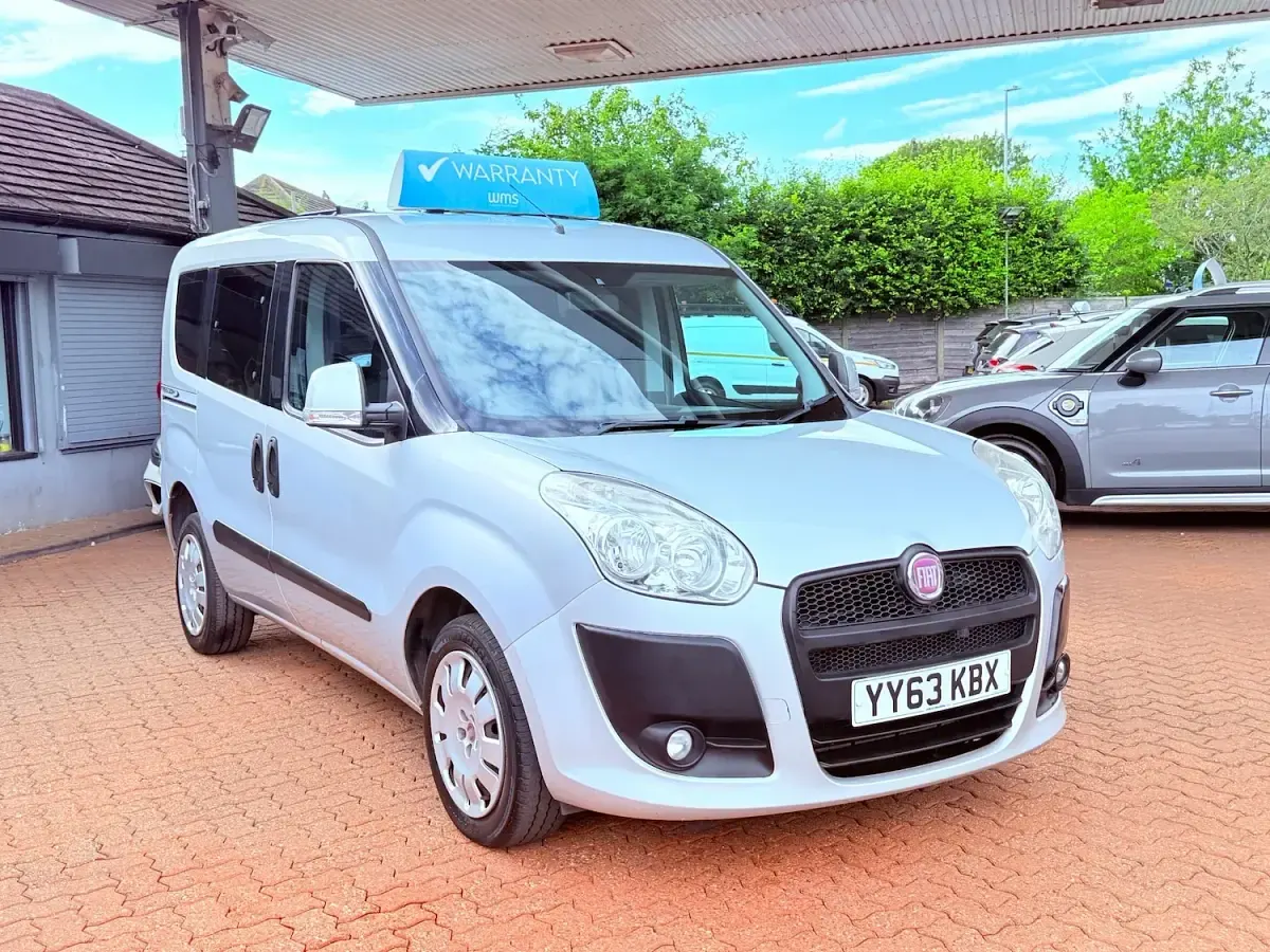 Used Fiat Doblò 95 HP (69 kW) 2013 Silver MPV