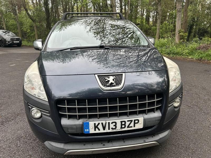 Second-hand Peugeot 3008 Allure 2013 Albastru Break