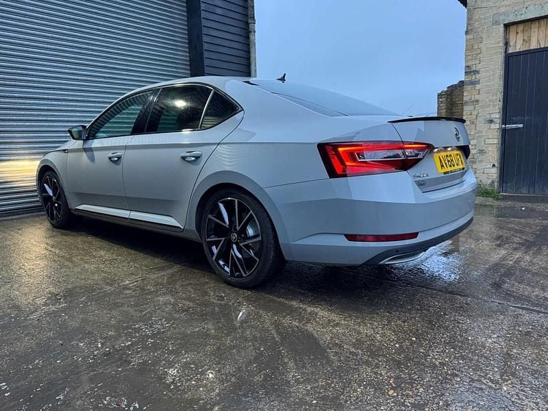 Used Skoda Superb SportLine 150 HP (110 kW) 2018 Grey Hatchback