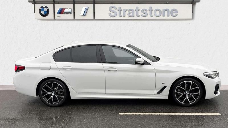 Used BMW 520 M Sport 188 HP (138 kW) 2023 White Sedan