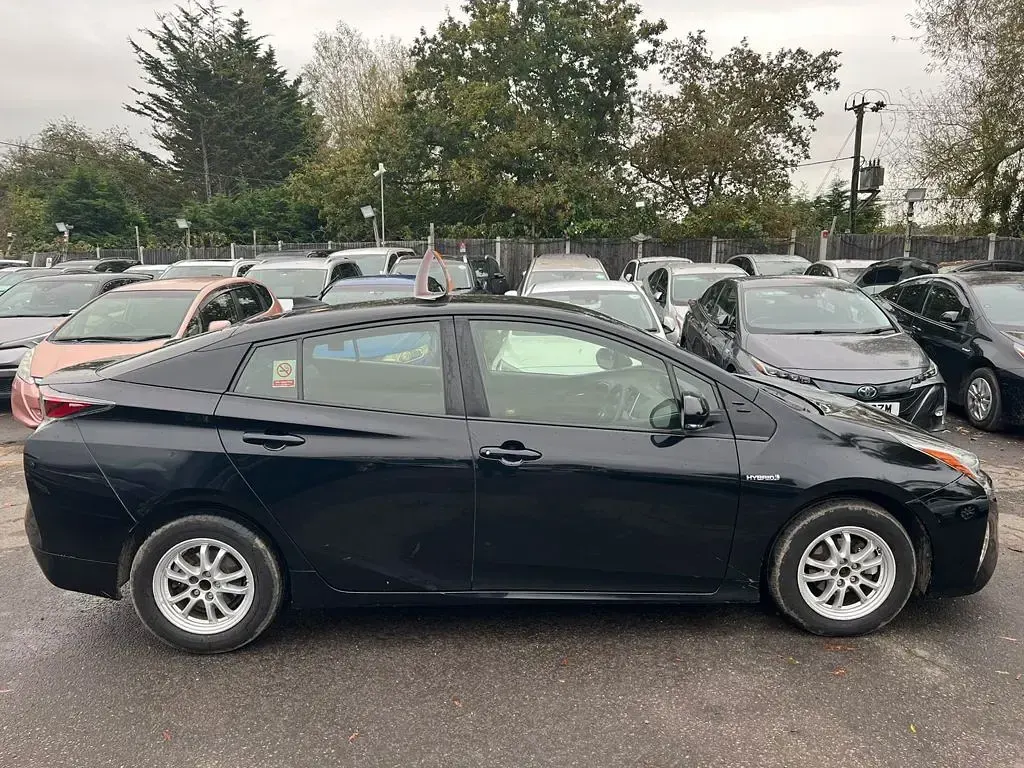 Used Toyota Prius Active 2017 Black Hatchback