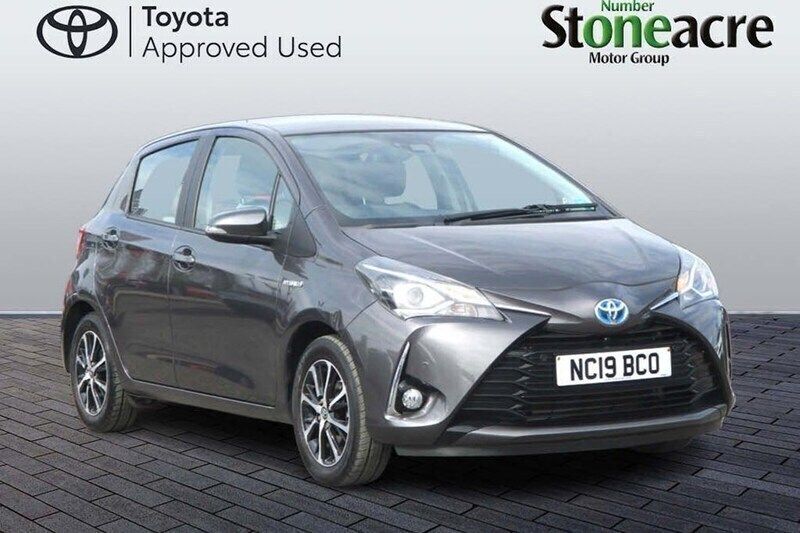 Used 2019 Toyota Yaris Hybrid | £13,000 (Good price) - Image 1/1