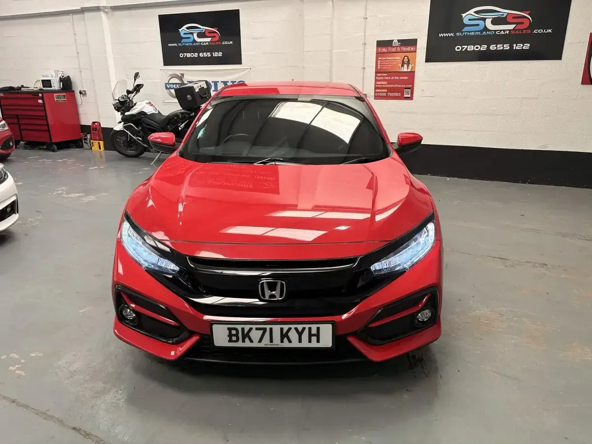 Used Honda Civic SR 126 HP (92 kW) 2021 Red Hatchback