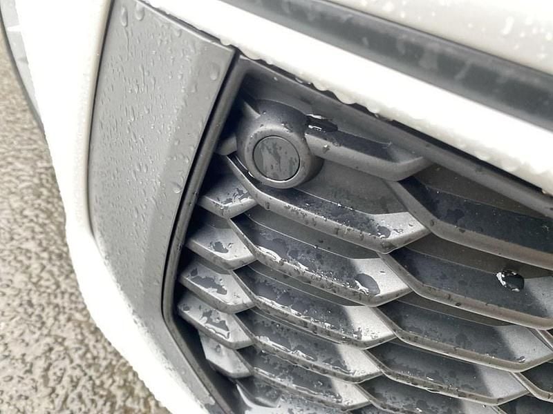 Used Audi A3 Sportback S-Line 150 HP (110 kW) 2021 White Hatchback