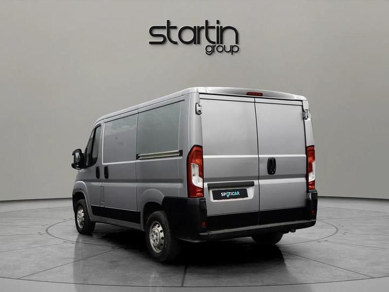 Used Citroën Relay 118 HP (86 kW) 2022 Grey Van