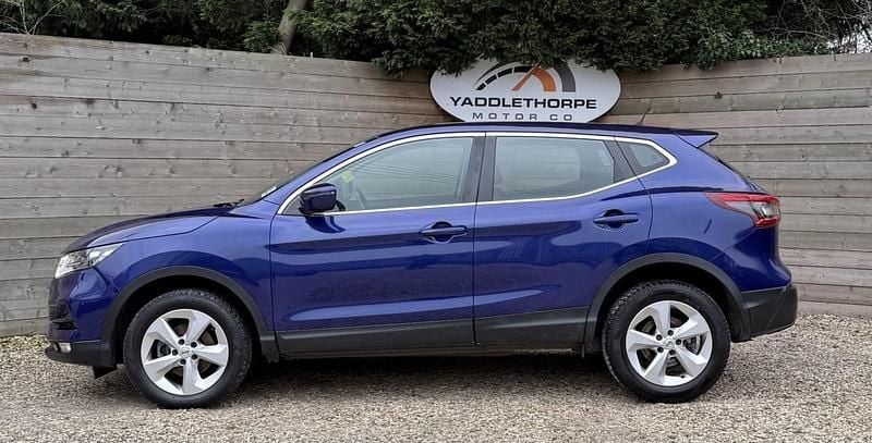 Used Nissan Qashqai Acenta 2017 Blue SUV