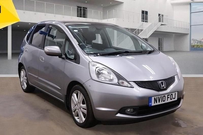 Used Honda Jazz EX 100 HP (73 kW) 2010 Silver Hatchback