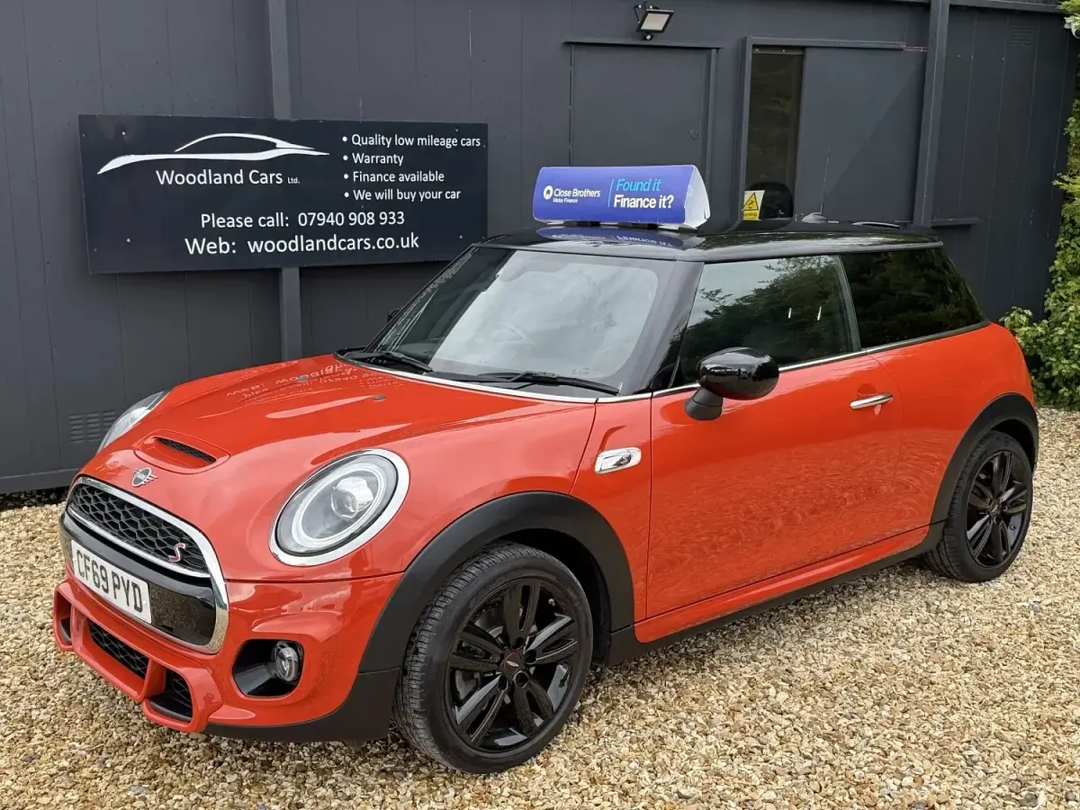 Used Mini Cooper S Hatch 2019 Orange Hatchback