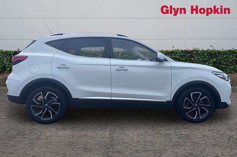 Used MG ZS Exclusive 2023 White Hatchback