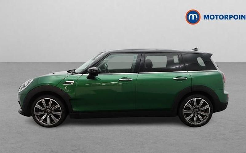 Used Mini Cooper Clubman Exclusive 136 HP (100 kW) 2021 Green Estate