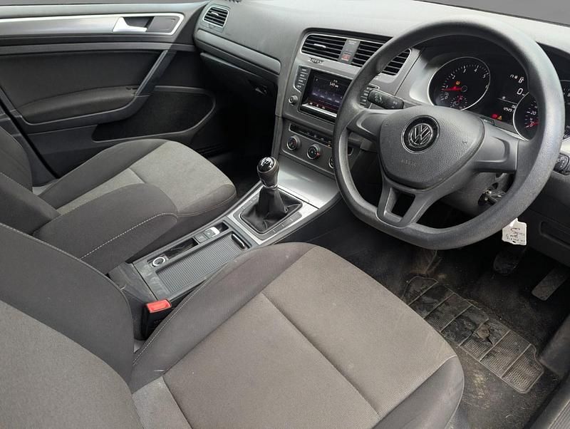 Used VW Golf VII S 2014 Silver Hatchback