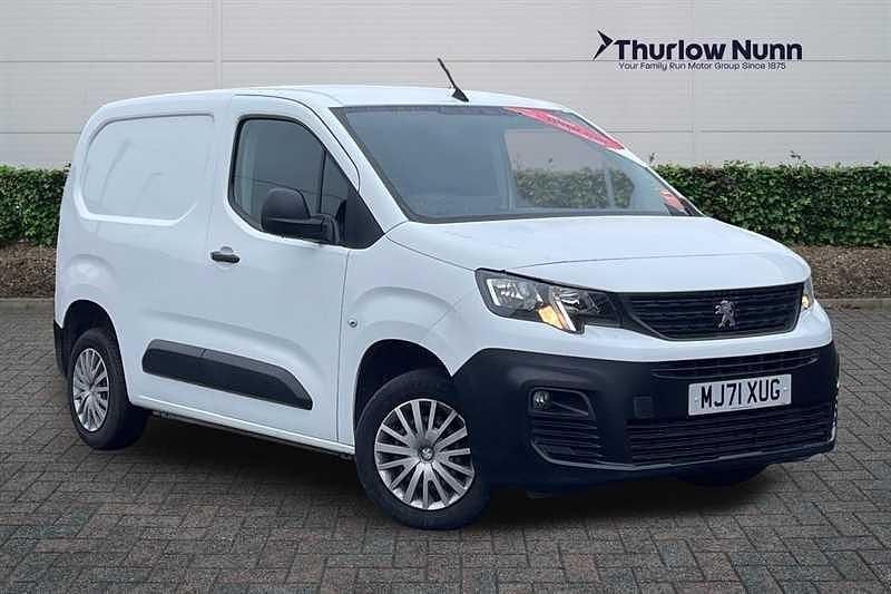 White Used 2021 Peugeot Partner Premium Van | £10,199 (Fair price) - Image 1/4