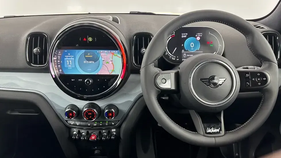 Used Mini Cooper Countryman Untamed Edition 134 HP (98 kW) 2023 Grey SUV