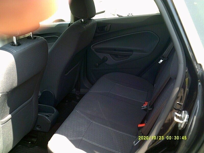 Image 4/4