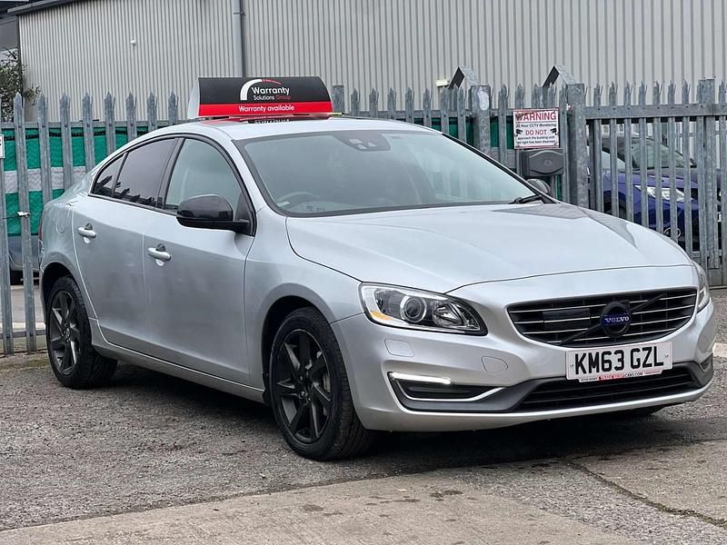 Used Volvo S60 SE Lux 215 HP (158 kW) 2013 Silver Sedan