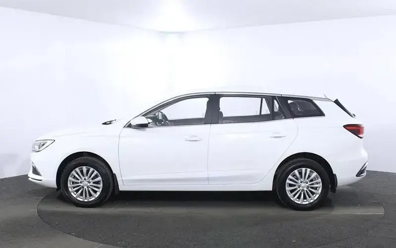 Second-hand MG MG5 EV Excite 114 kW (156 CP) 2022 Alb Break